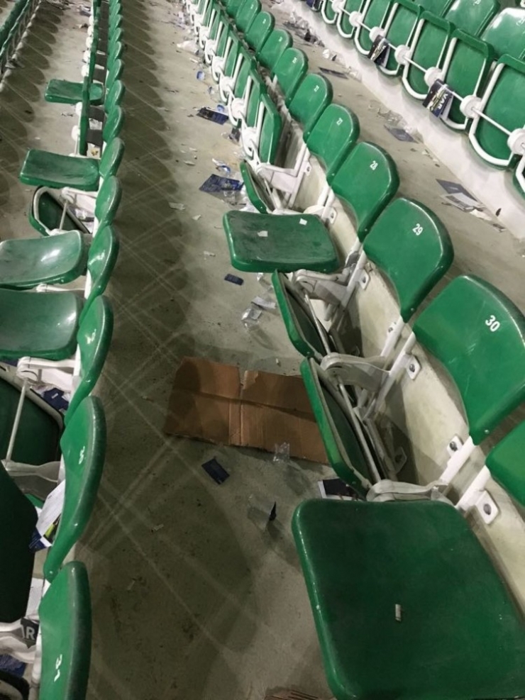 Atiker Konyaspor’dan Kırılan Koltuklarla İlgili Açıklama