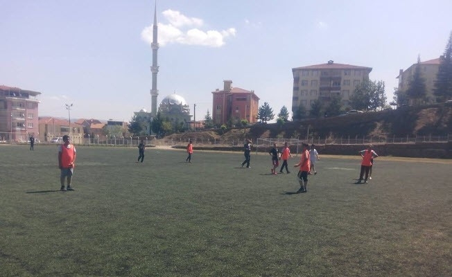 Kur’an Kursu Öğrencilerine Spor Desteği