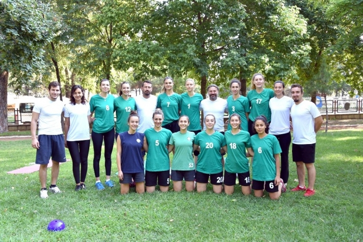 Salihli’nin Sultanları Yeni Sezon Hazırlıklarına Başladı