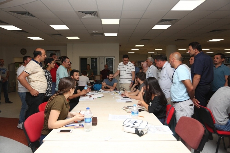 Van İpekyolu’ndan Paü’ye Gönül Köprüsü