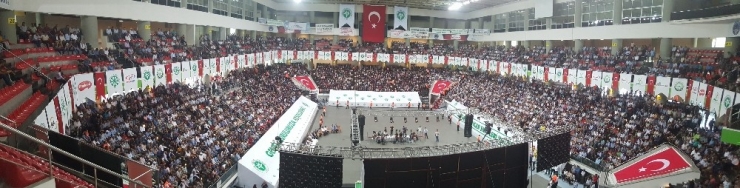 Başkan Akay; “Şeker Sektörünü Kayseri Şeker Ayakta Tutacak”