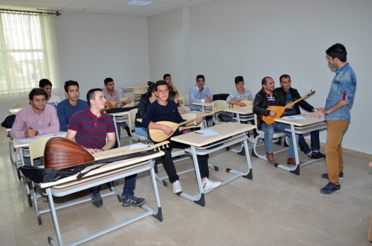 Palandöken Belediyesi’nin Yaz Okulları Devam Ediyor