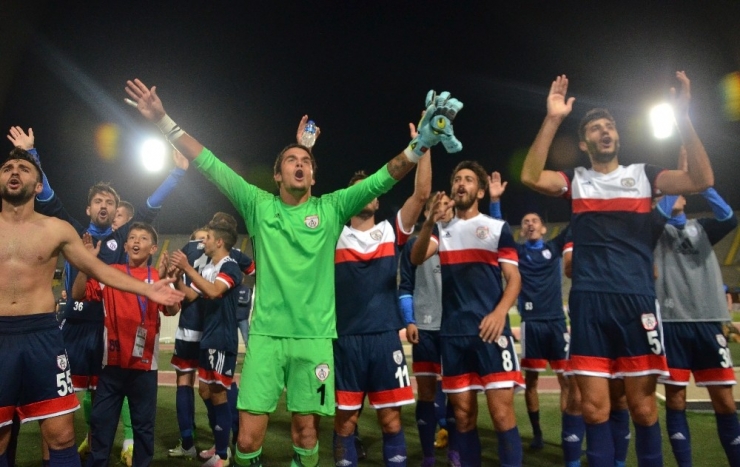 Hüseyin Eroğlu: "Erce’nin Transferi Her An Gerçekleşebilir"