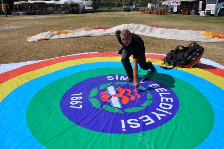 Simav’da “Yamaç Paraşütü Festivali”