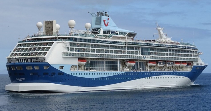 Kuşadası’nda Gemiyle 3 Bin Turist Geldi