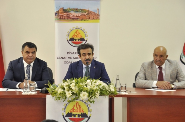 "Türkiye Ekonomik Anlamda Kuşatılmış"