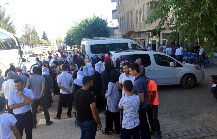 Midyat’ta Hacı Kafilesi Dualarla Uğurlandı