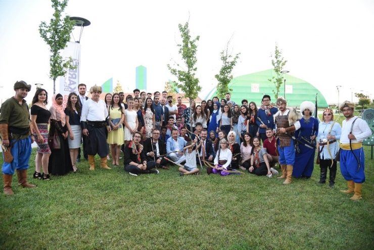 Yabancı Öğrenciler Karesi’de Ok Attı