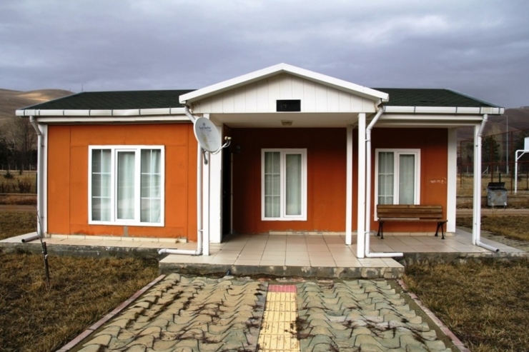 Tatilcilerin Bayburt’taki Gözdesi ‘Saklı Cennet Tatil Köyü’