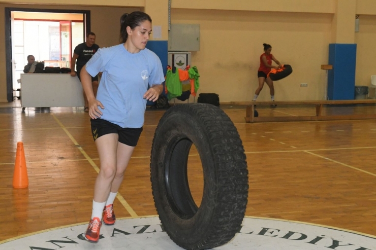 Osmangazi’nin Sultanları İzmir Yolcusu