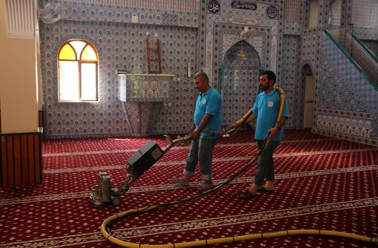 Haliliye’de Kurban Bayramı Hazırlıkları Sürüyor