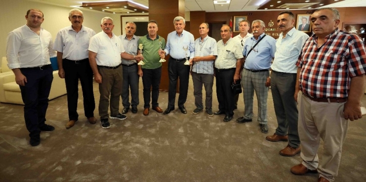 Başkan Karaosmanoğlu, “Türkiye, Mazlumların Sığındığı Liman Olmuştur”