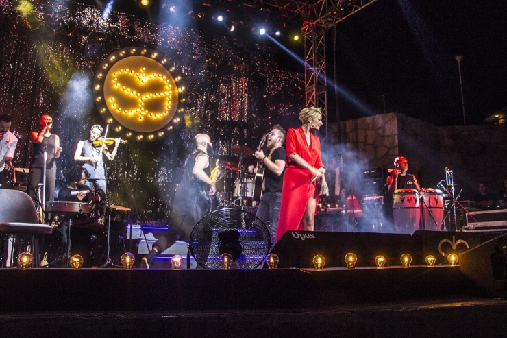 Sıla Altınoluk’ta Sevenleri İle Buluştu