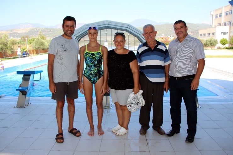 13 Yaşında Hem Türkiye’nin Gururu Oldu