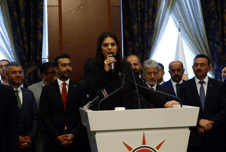 Ak Parti’de Bayramlaşma