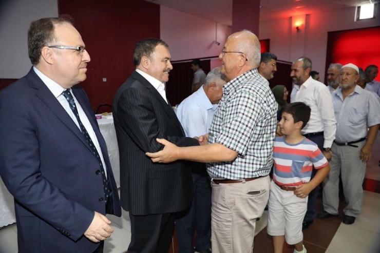 Ak Parti Afyonkarahisar’da Bayramlaşma