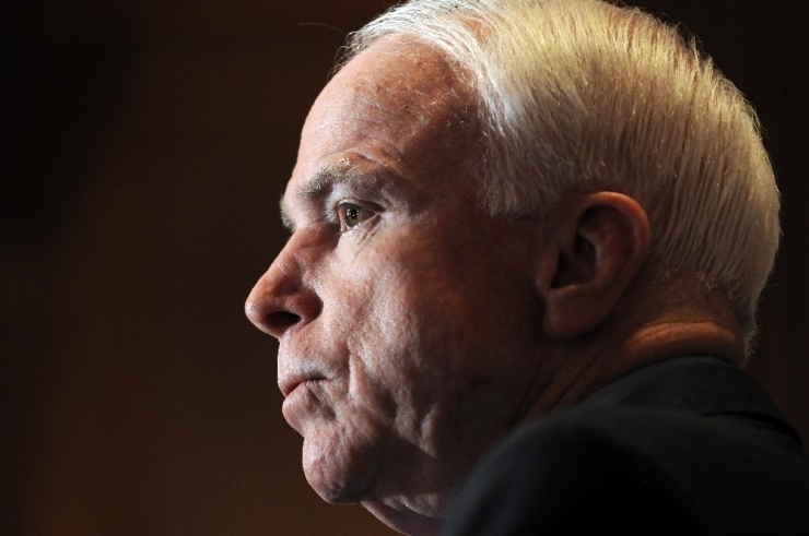 Abd’de Bayraklar Yarıya İndirildi