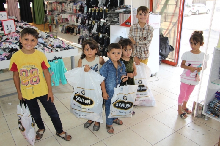 Silvan’da 86 Çocuğa Giysi Yardımı Yapıldı