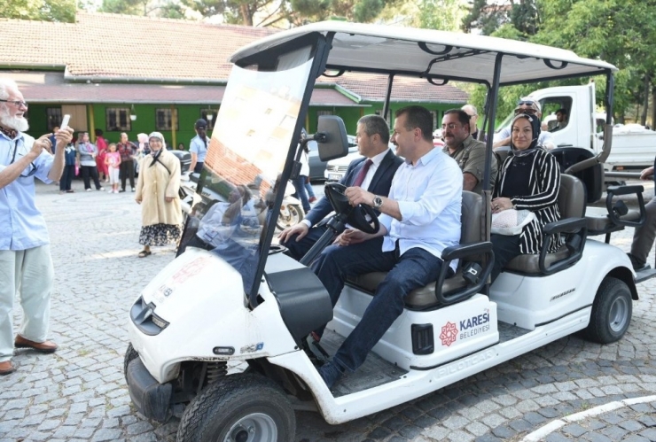 Karesi’de Bir Bayram Böyle Geçti
