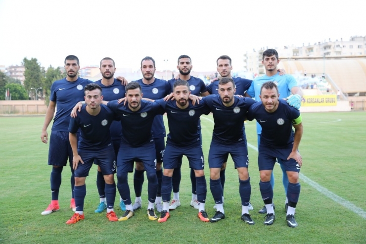 Dostluk Maçında Karaköprü Belediyespor, Tarsus’u Yendi