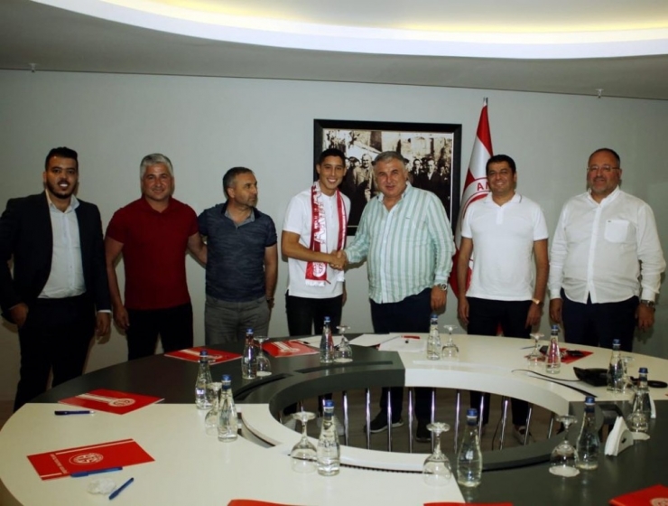 Antalyaspor’dan 10 Numara Transferi