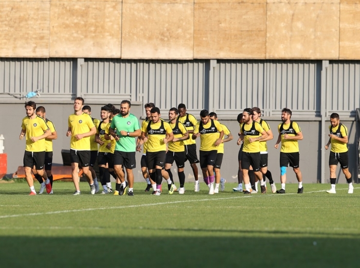 Osmanlıspor’da Gençlerbirliği Maçı Hazırlıkları Başladı