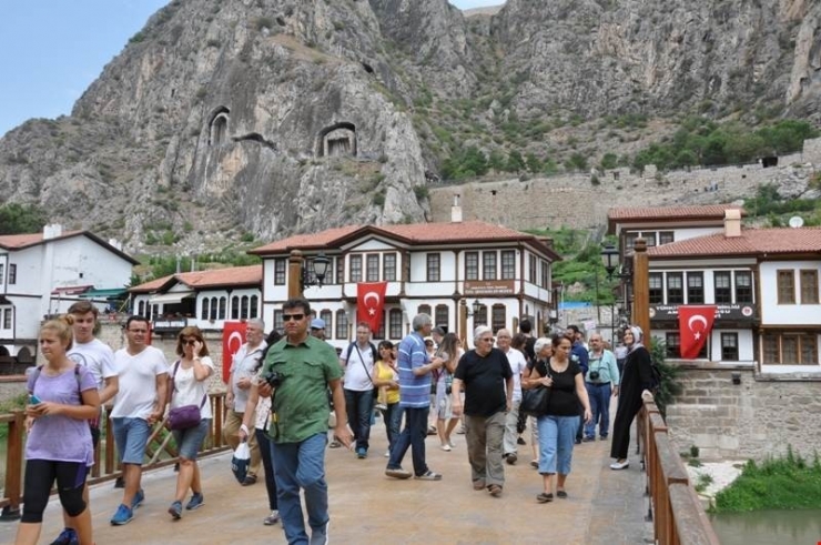 Amasya’daki Müzeleri Bayram Tatilinde Nüfusunun Yarısı Kadar Kişi Gezdi