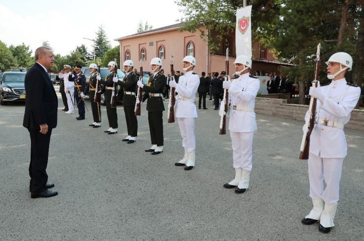 Cumhurbaşkanı Erdoğan: "Ordumuzun Yerli Ve Milli Vasfını Güçlendireceğiz"