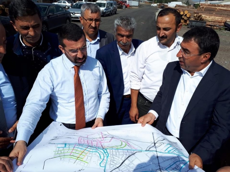 Sarıkamış Mühendis Başkan Ayrıcalığını Yaşıyor