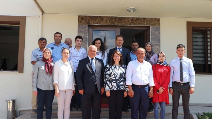 Milletvekili Günay, Eiyap Kapsamında Köyleri Geziyor