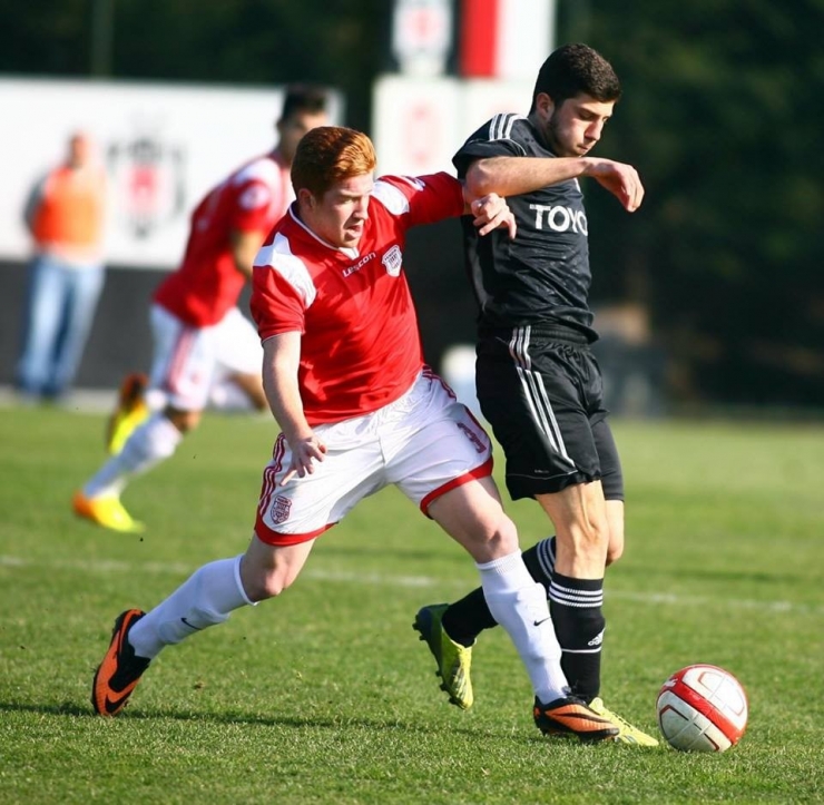 Salihli Belediyespor’a ’Demir’ Gibi Golcü