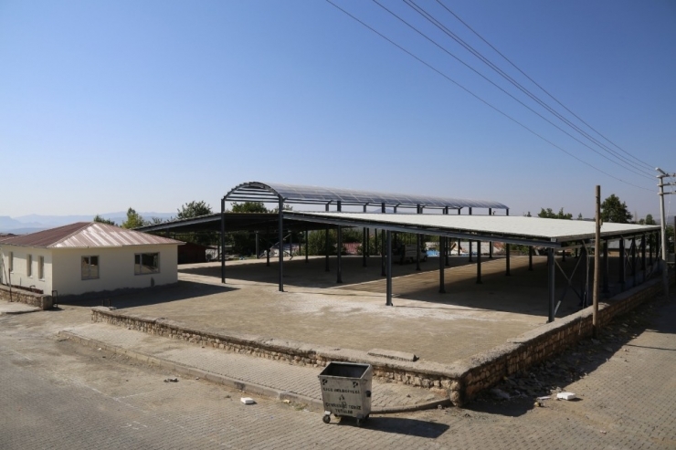 Lice’de Kapalı Pazar Yeri Yapımında Sona Gelindi