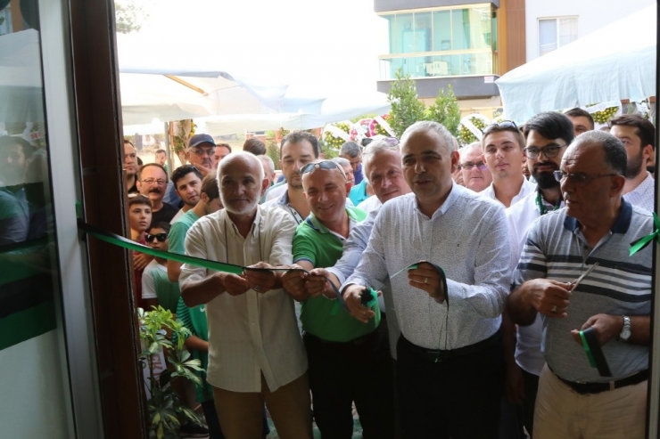 Akhisar Yeşil-siyah Taraftarlar Derneği Açıldı