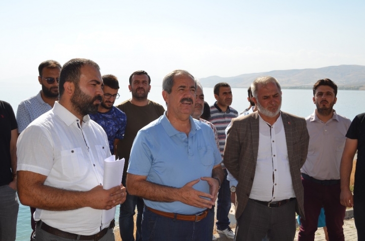 Van Gölü’nde Artan Kirliliğe Tepki