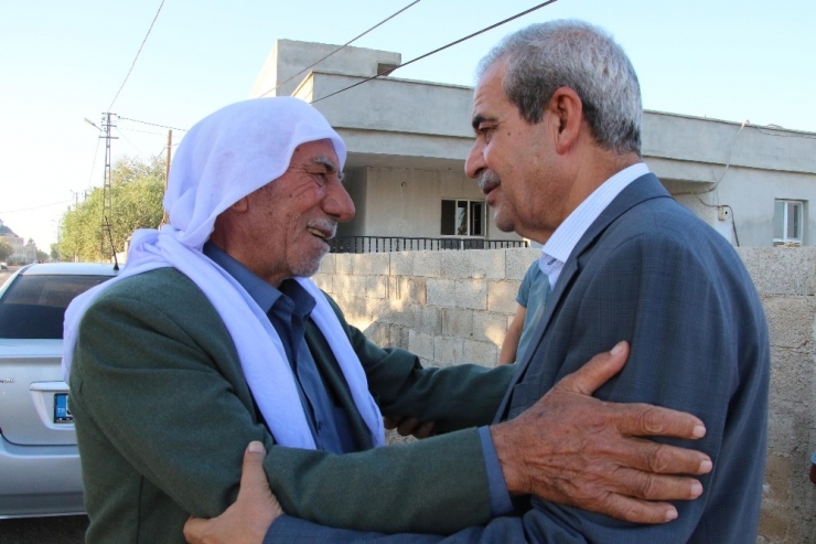 Demirkol, Kırsal Mahallelere Çıkarma Yaptı