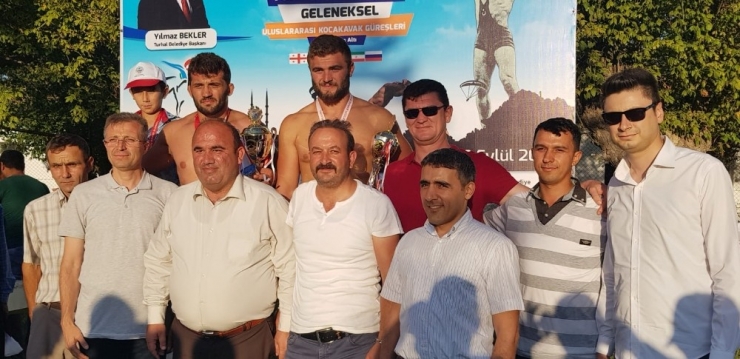 Turhal Şeker Fabrikası, 21 Uluslararası Güreş Turnuvasına Ev Sahipliği Yaptı