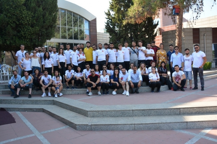 Adana’da ’Reng-i Hakkâri’ Rüzgarı