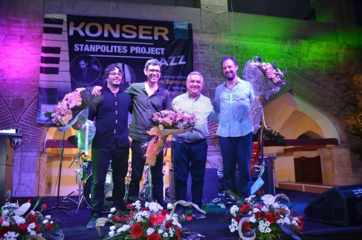 Kuşadası’nda Caz Konseri