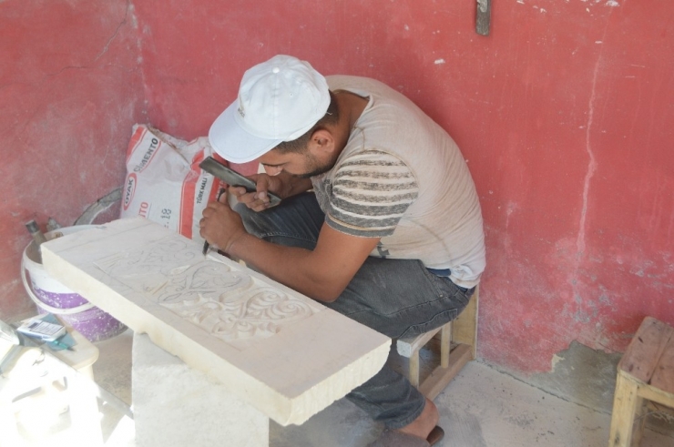 Ayda 9 Bin Tl’ye Çalıştıracak İşçi Bulamıyor