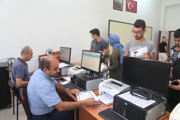 Isubü’ne İlk Yılında 6 Bin 485 Öğrenci Kayıt Yaptırdı