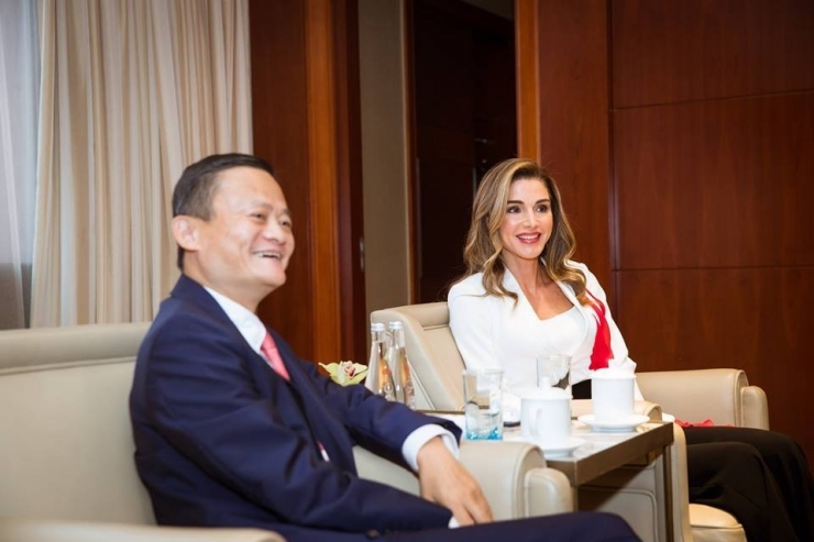 Ürdün Kraliçesi Rayna: "Bölgedeki Savaşlar Eğitimimizi Krize Soktu"