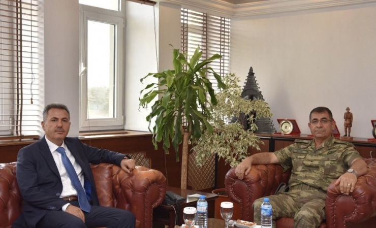 Vali Elban Ziyaretlerine Devam Ediyor