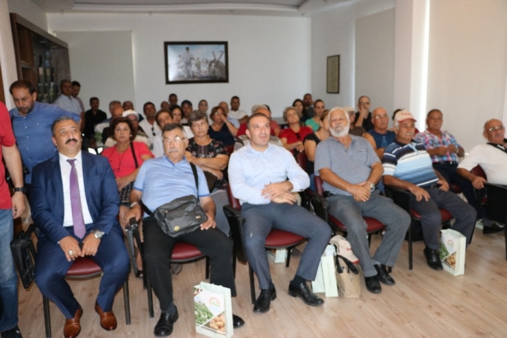 Kktc’li Patates Üreticileri Patates Araştırma Enstitüsü’nü Gezdi