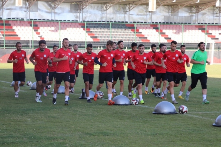 Karaköprü Belediyerspor, Yomraspor’u Konuk Edecek