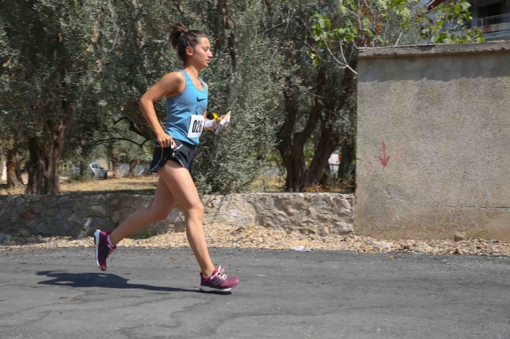 Oryantiring Yarışması Buca’da Başladı