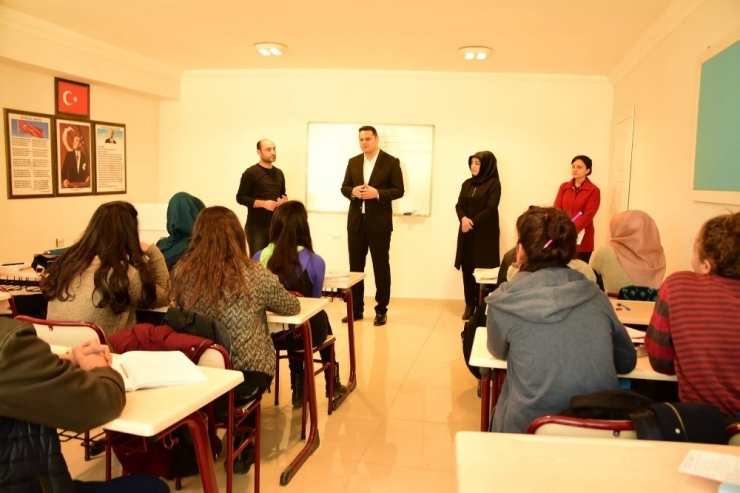 İpekyolu Belediyesi’nin Yks Başarısı