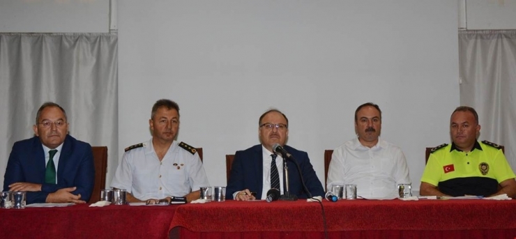 Afyon’da “Güvenli Okul Güvenli Eğitim” Toplantısı Yapıldı