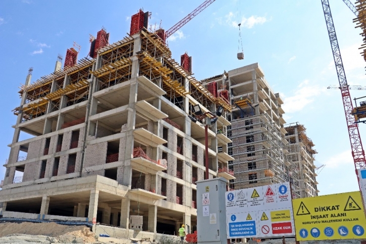 Sur Yapı Antalya’da 450 Bin Metrekare İmalat Tamamlandı