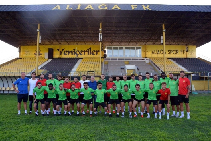 Şimşek: “Aliağa’nın 3. Lig Özlemine Son Vereceğiz”