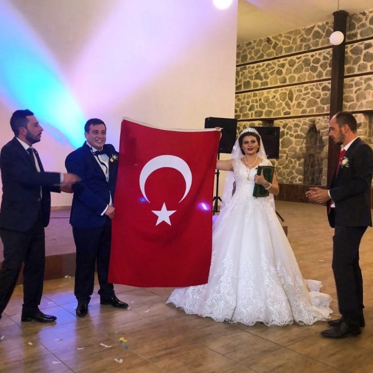 Mhp Merkez İlçe Başkanı Özkan Dünya Evine Girdi